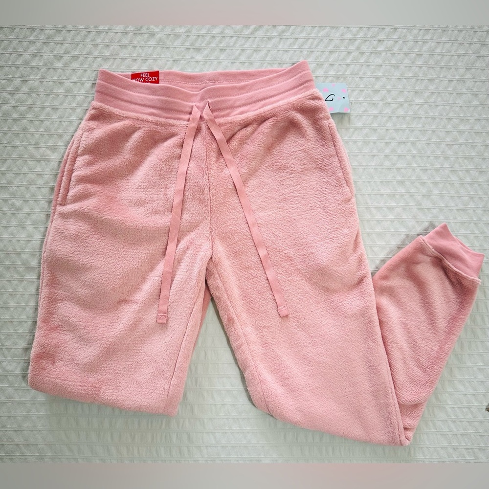 NWT Pink Soft Cozy Lounging Sweatpants - Small (Juniors)